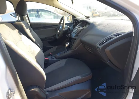 2014 Ford Focus S z USA, uszkodzony, nr VIN 1FADP3E23EL295809